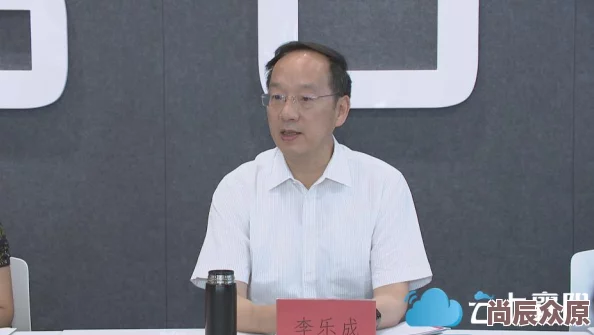 黄色A级：新动态揭示其在文化产业中的影响力与发展趋势，专家分析未来市场潜力与挑战