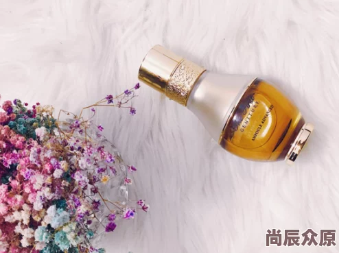 白丝美女：最新动态曝光，时尚界新宠引发热议，网友纷纷点赞其独特魅力与风格